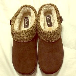 Clarks England BTTN SWTR CLG BLK